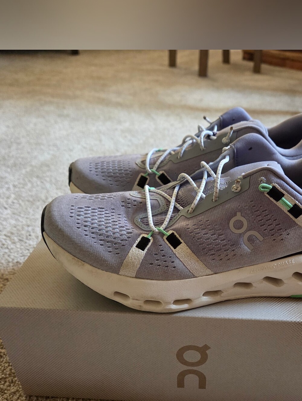 On Cloudsurfer 2 Womans Running Shoes